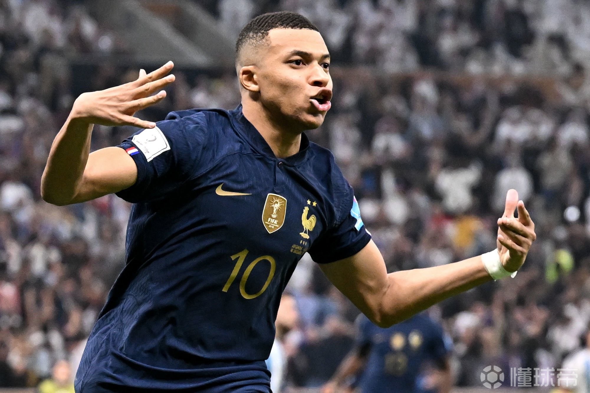 半场：马竞1-0圣吉罗斯，阿尔瓦雷斯破门，格列兹曼进球被吹（半场战报：马竞1-0暂领先圣吉罗斯，阿尔瓦雷斯破门，格列兹曼进球被判无效）