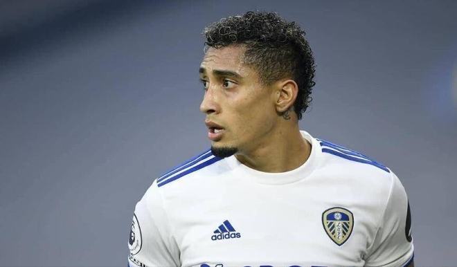 赫塔费主帅：西甲裁判要求尊重并哭诉自己有家人，谁没家人？（赫塔费主帅质疑西甲裁判：要求尊重又称自己有家庭，难道别人没有？）