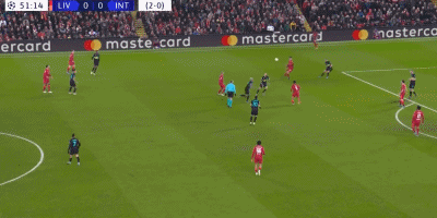 德比迎来关键胜利，米兰升至意甲积分榜第二（关键德比告捷，AC米兰跃居意甲第二）