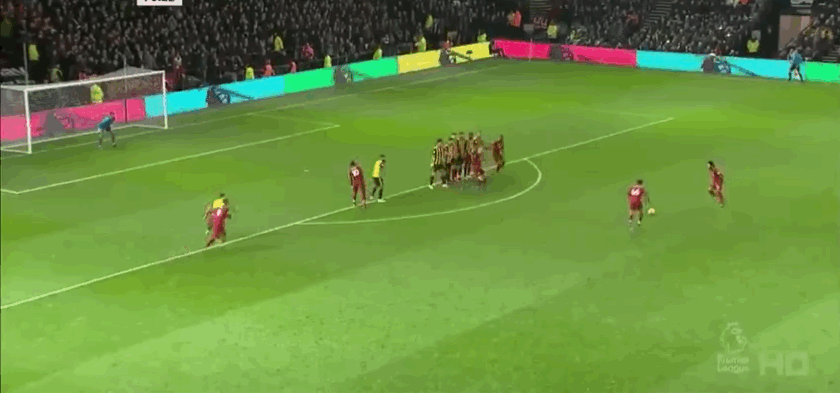 佩里西奇谈赢利物浦：球队表现很出色，首要目标是晋级淘汰赛（佩里西奇：击败利物浦展现团队风采，当前首要任务是闯入淘汰赛）