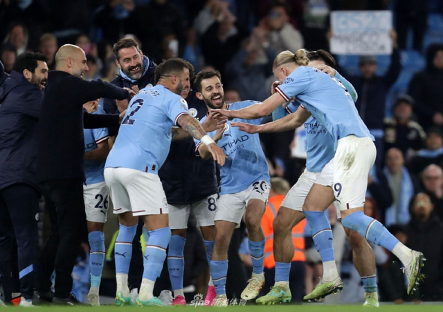 尤文客战博德闪耀大名单：伊尔迪兹、弗拉霍维奇在列（尤文做客博德出征名单出炉：伊尔迪兹、弗拉霍维奇入选）