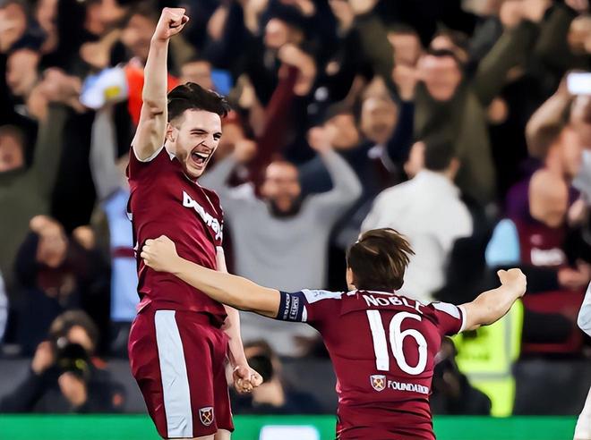 张玉宁：目标是小组出线然后更进一步，我们会全力以赴（张玉宁：小组出线是起点，随后力争更进一步，我们会拼尽全力）